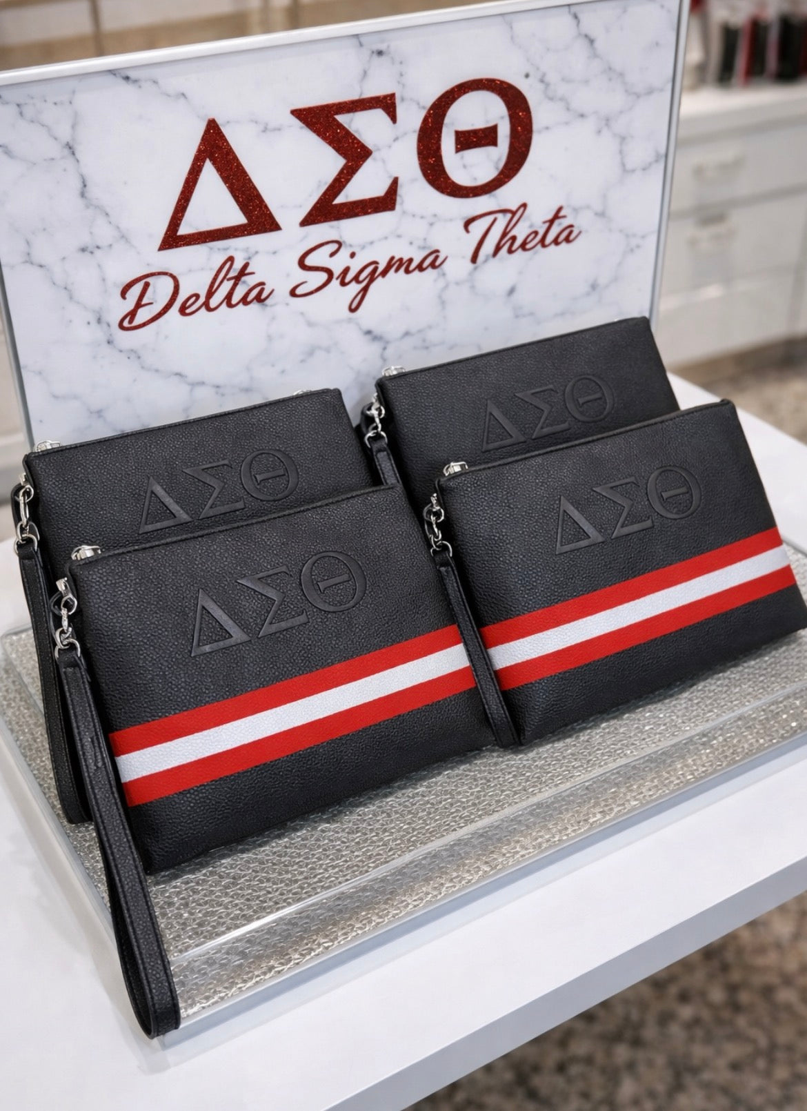Classy DST Clutch